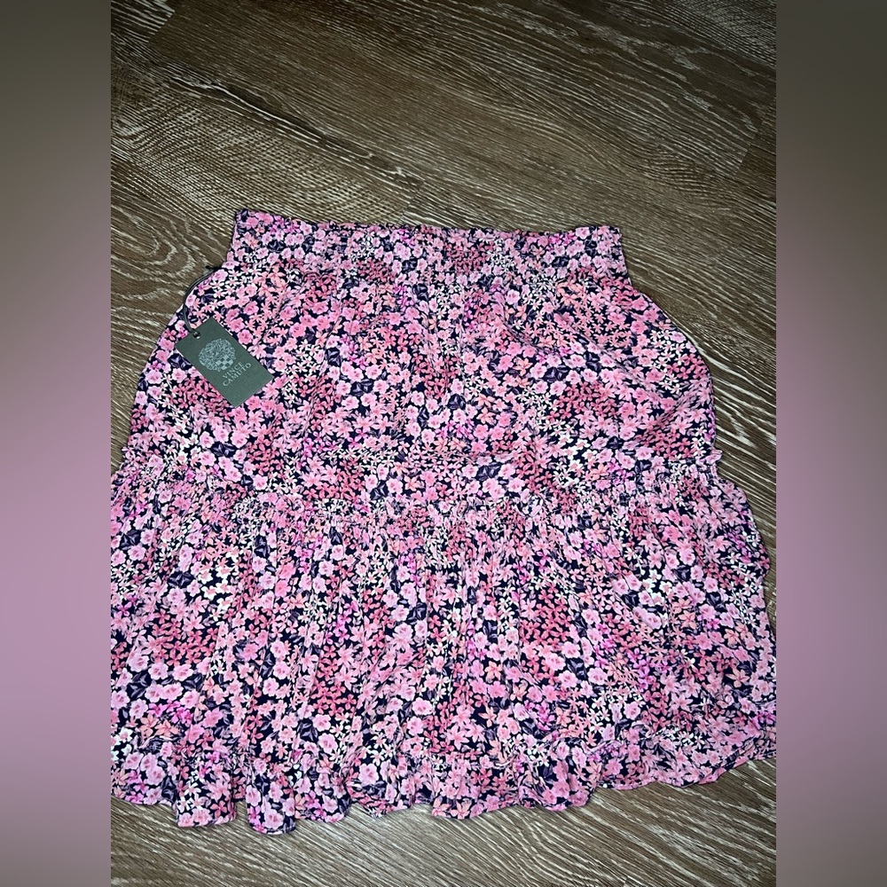Vince Camuto, Size Small, Pink with Floral